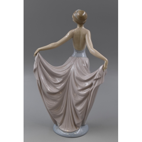 286 - A Large Lladro Porcelain Dancer Figure, Approx 12