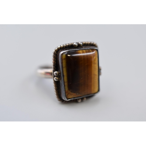 91 - Silver 925 tiger eye styled ring (size N)