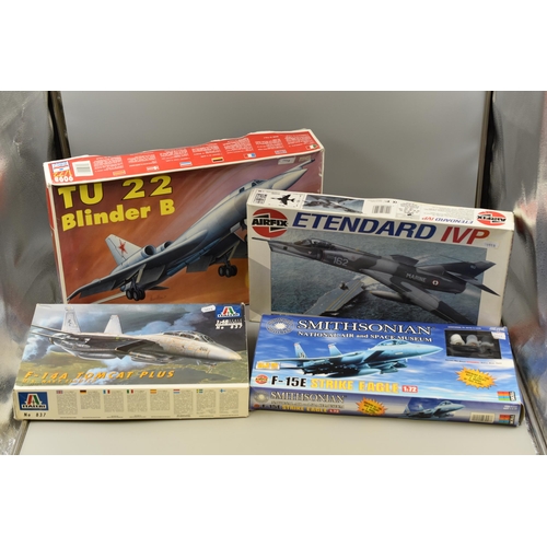 516 - Selection of Four Plastic Model Aircraft Kits, Airfix, Italeri and ESCI-ERTL, Featuring T 22 Blinder... 