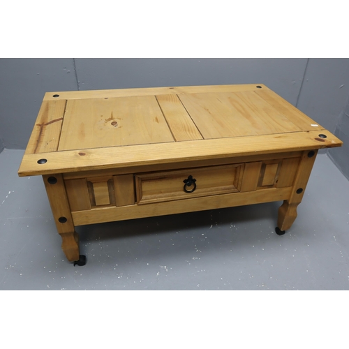 557 - Stylish Pine Coffee Table With One Storage Drawer approx 39