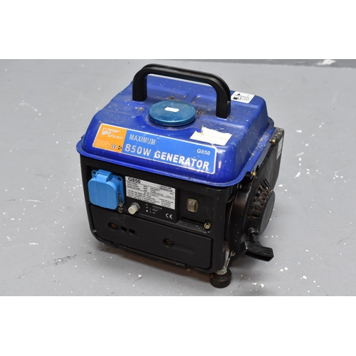 583 - Pro- User 850w petrol Generator with 240v Outlet untested item but has good compression