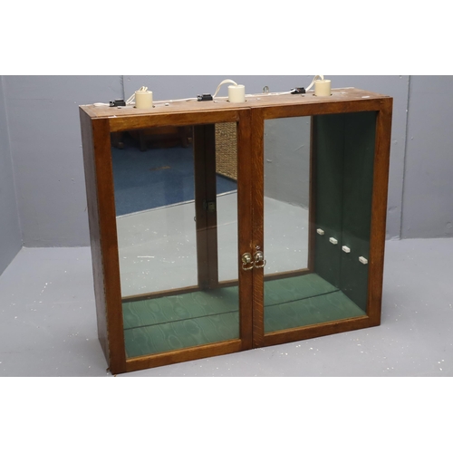 439 - Counter Top/ Wall Mount Display Cabinet with Light (Spares and Repairs) Approx 36