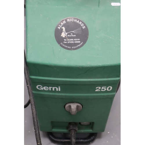 442 - Gerni 250 high pressure washer with hose and pressure gun (poweres on when tested)