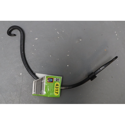 633 - 10 Metal Hanging Basket Brackets