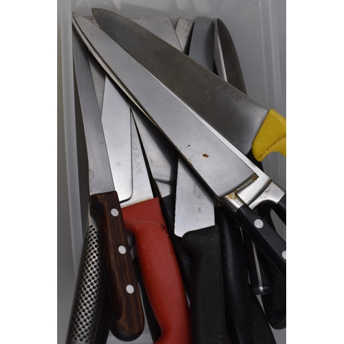 690 - Large selection of chef's / butchering knifes