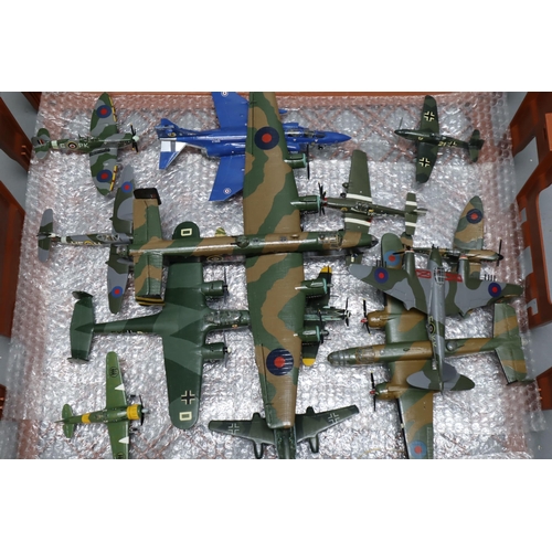 719 - 36 plastic military model planes to include XR540, MB-T and loads more (all different sizes)