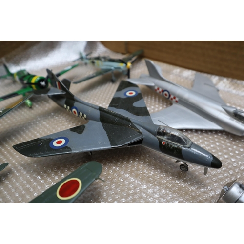 719 - 36 plastic military model planes to include XR540, MB-T and loads more (all different sizes)