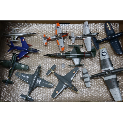 720 - 25 plastic military model planes to include Fiat G91, Royal Navy XE 395 and loads more (all differen... 