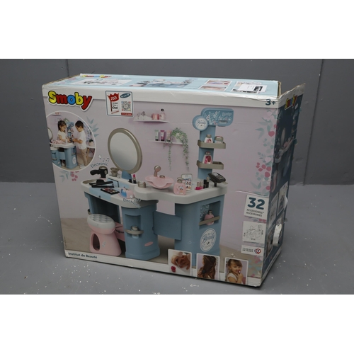 738 - Large SMOBY My Beauty Centre with Box (Unchecked)