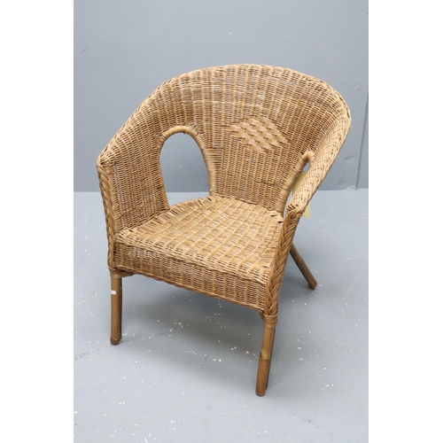 626 - Mid-century Decorative Wicker Chair (31 1/2