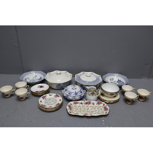 768 - Mixed Ceramics to include Cups, Side Plates and more including makes like Colclough, Noritake and mo... 