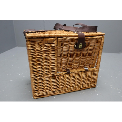 701 - A Vintage Style Four Person Picnic Set In Wicker Basket