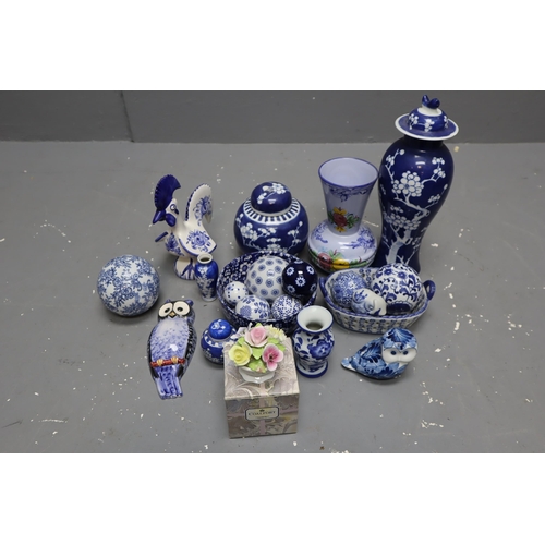 743 - Mixed Lot of Ceramics to include mainly Blue and White and a Boxed Coalport Posy Bowl