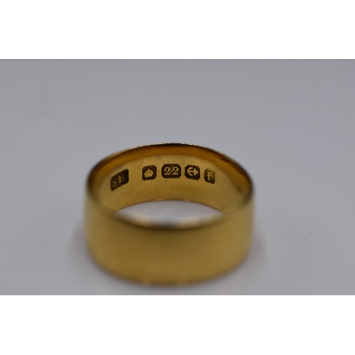 39 - A Hallmarked 22ct Birmingham Gold Band Ring, Size J