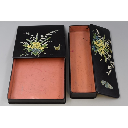 407 - A Pair of Early 20th Century French Chinoiserie Lacquer Dressing Table Boxes, For Gloves and Handker... 