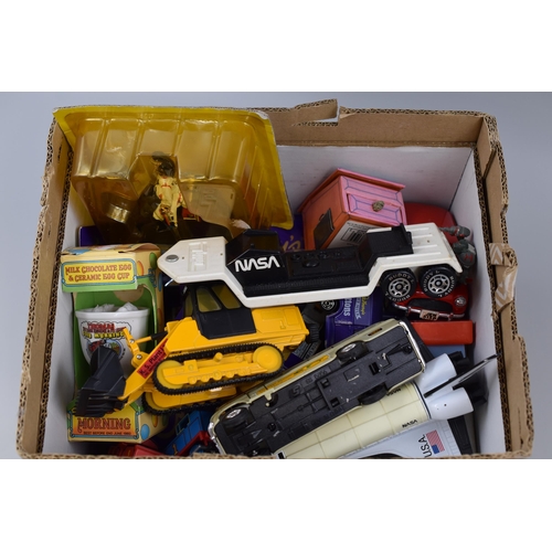 491 - Collection of Various Mainly Diecast Vehicles to Include Corgi 'KS Plant' Crawler Loader ( Unboxed )... 