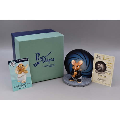 234 - Pendelfin Limited Edition (316 of 1000) James Bond Event Piece 2007 complete with Box and Certificat... 