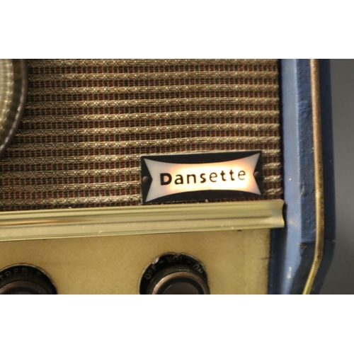 507 - A Retro Dansette Radiogram (RG31), With Removable Legs. Powers On When Tested, Approx 26