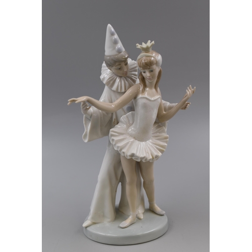 243 - Boxed Lladro Carnival Couple No.4882 (10