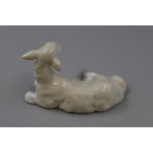 244 - Boxed Lladro Lamb No.5317 (2 1/2