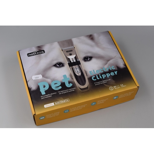 354 - A Boxed Nobleza Pet Electric Clipper Set