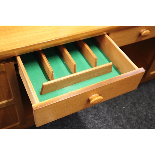 536 - Exceptional Quality Mid Century Blond Teak Nathan Sideboard Consisting of Two Drawers Flanked By Two... 