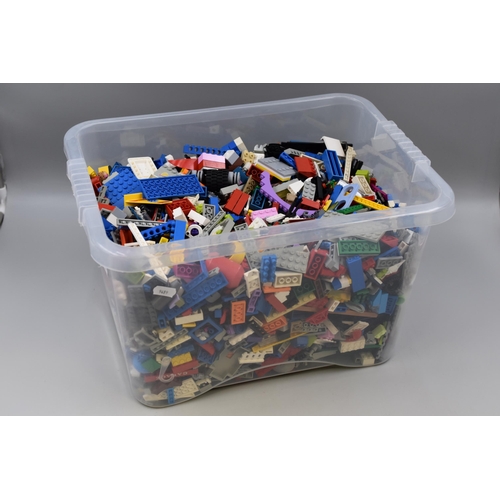 703 - Box Full of Unsorted Lego (Approx 6KG)