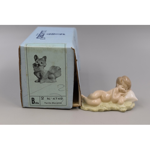 265 - Lladro Porcelain 'Baby Jesus' Sleeping On Bed Of Hay, Retired Figure, approx 10cm in Length,Lladro B... 