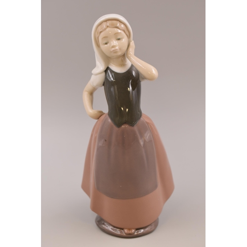 271 - NAO By LLadro Porcelain Figurne of 'Farmers Girl' Though Model Number Nor Official Title Is Known, a... 