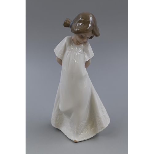 275 - Nao By LLadro ' Shy Girl ' Porcelain Figurine ( Camison Ruborosa ) Approx 8