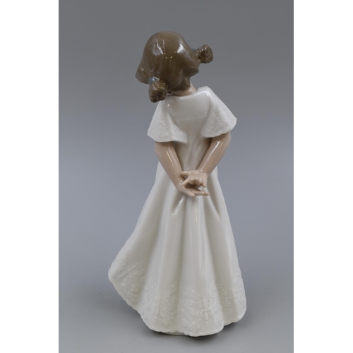 275 - Nao By LLadro ' Shy Girl ' Porcelain Figurine ( Camison Ruborosa ) Approx 8