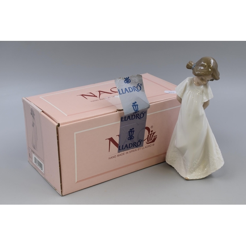 275 - Nao By LLadro ' Shy Girl ' Porcelain Figurine ( Camison Ruborosa ) Approx 8