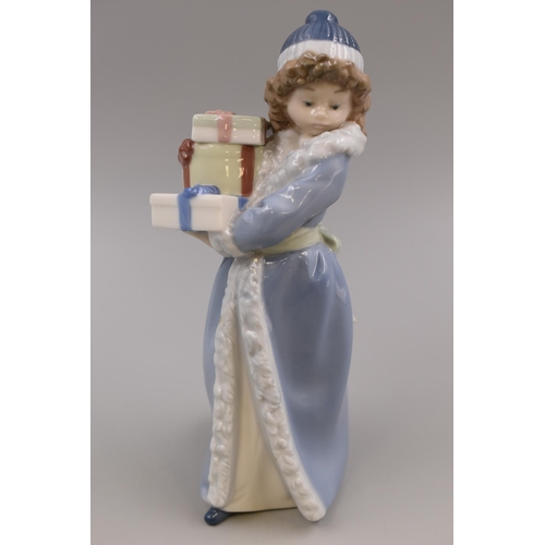 279 - NAO By LLadro Retired Porcelain Figurine 'Christmas Times' Model No 484, appro 23cm in Height, ... 