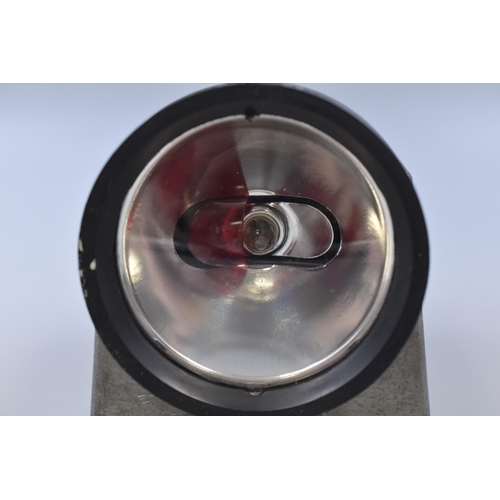 306 - Vintage Bardic BR Signal Lamp