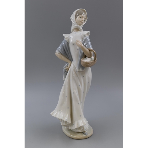 303 - Nao By LLadro 'Lady With Basket Of Flowers' Lovely Porcelain Piece, approx 13