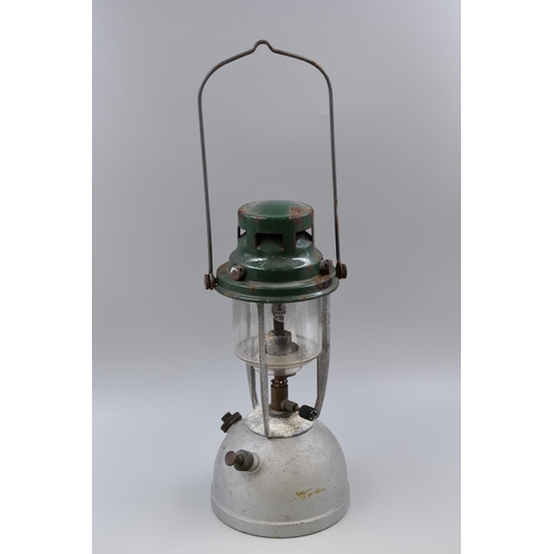 320 - Vintage Vapalux Paraffin Lantern / Lamp (13