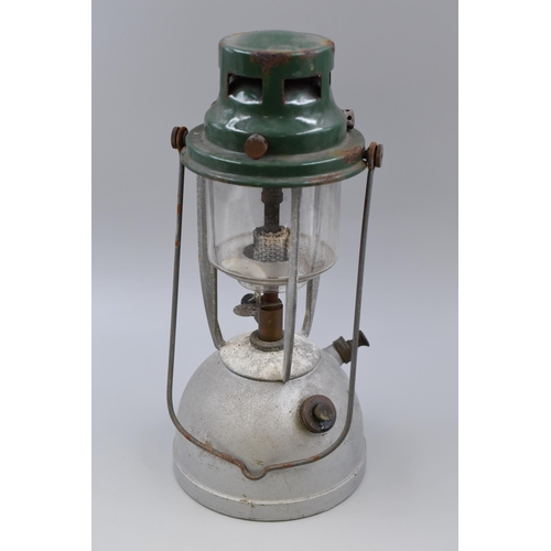 320 - Vintage Vapalux Paraffin Lantern / Lamp (13