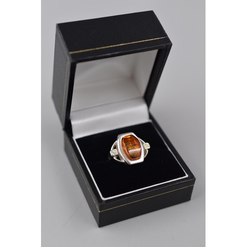 66 - Silver 925 Amber Stoned Ring Complete in Presentation Box (Size K)