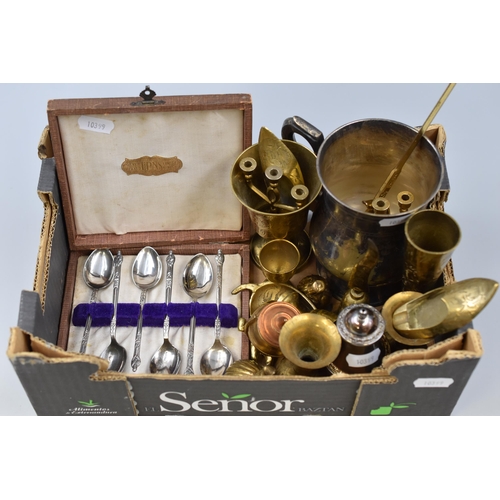 223 - Selection of Vintage Brass and Plated Ware including Cased set of Apostle Spoons, Tankard, Letter Kn... 