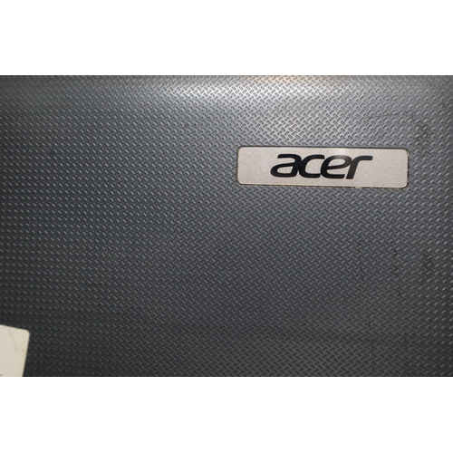 489 - ACER i3 laptop, 250gb HD, 3gb RAM, win7, office, AVG, DVD/CD RW, webcam, external WIFI (working when... 