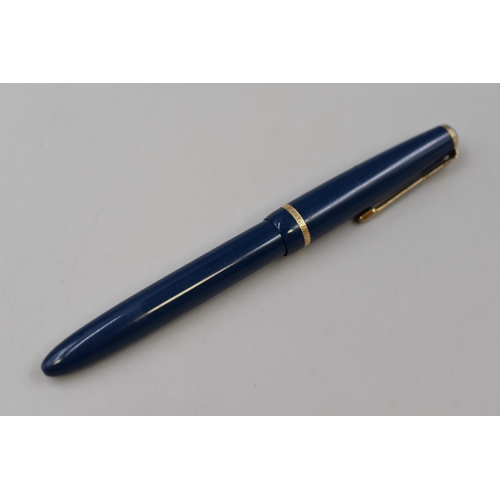 258 - A Vintage Parker Slimfold Fountain Pen, With 14ct Gold Nib