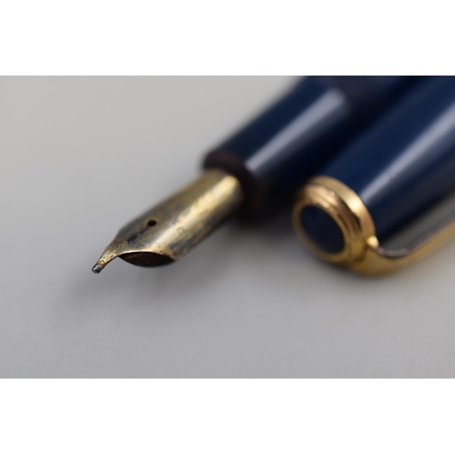 259 - A Vintage Parker Duofold Fountain Pen With 14ct Gold Nib