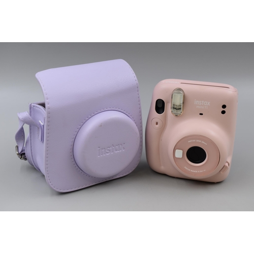 391 - Fujifilm Instax Mini 11 Complete with Case - Power On