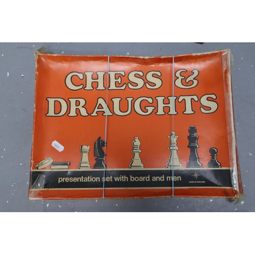 727 - Selection of Vintage Board Games to Include KeyWord, Waddington's Formula I, Chess & Draught's a... 