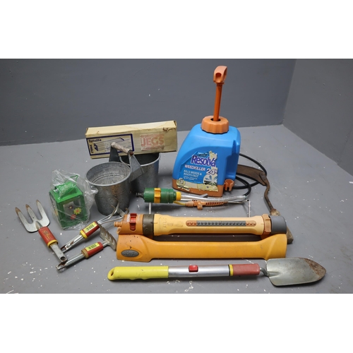 737 - Mixed lot to include gardening multi tool, two sprinklers, a weedkiller pump bottle and nozzle, smal... 