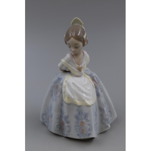 266 - Lladro Pepita Girl Porcelain Figurine Model 05374, Valencianita Triste, Retired Lladro Figurine Comp... 