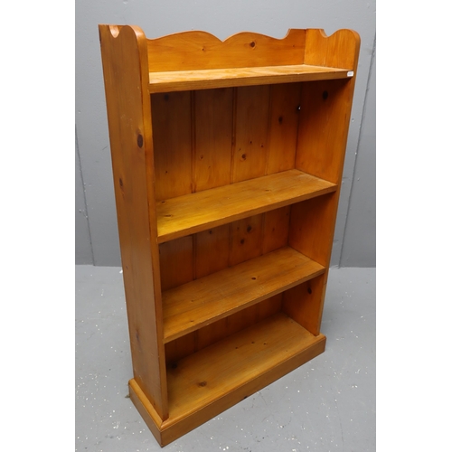 582 - Pine bookcase (42.5