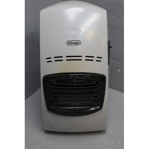 614 - A DeLonghi Gas Heater, Approx 29.5