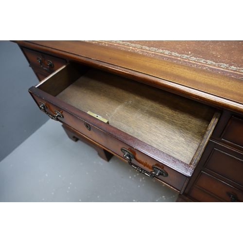 468 - Mahogany Leather Inlaid Captains Desk with 9 Drawers and Key (4ft x 2ft x 30