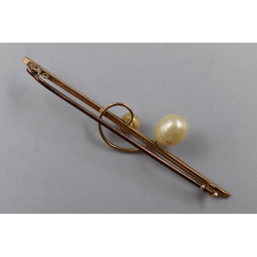 15 - Gold 9ct twin Pearl Brooch Complete with Presentation Box